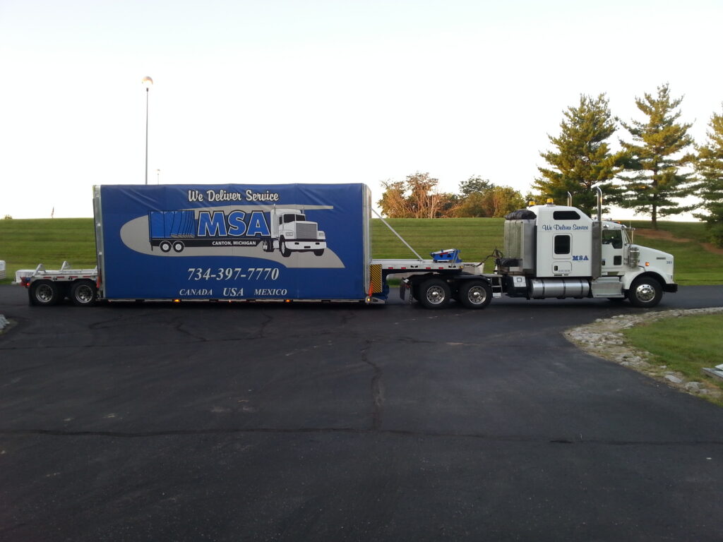 We can provide the curtainside system even with wide loads